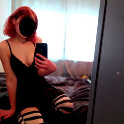 Model in Lingerie, Taking Selfie