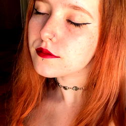 Angie bb: 23-year-old Female