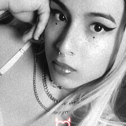 Allie Bubbles, Onlyfans Model