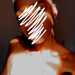 An OnlyFans Model Sharing a Selfie