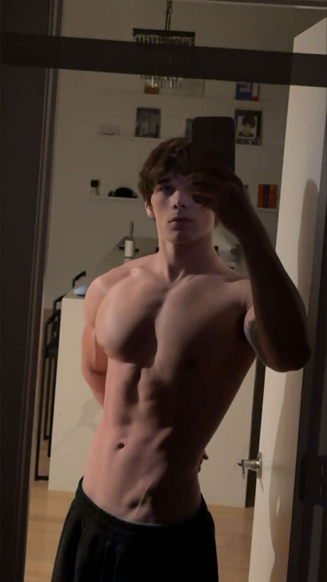 Brandon Rowland photo