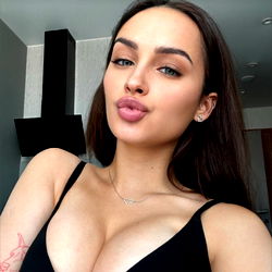 OnlyFans Model Poison of Love