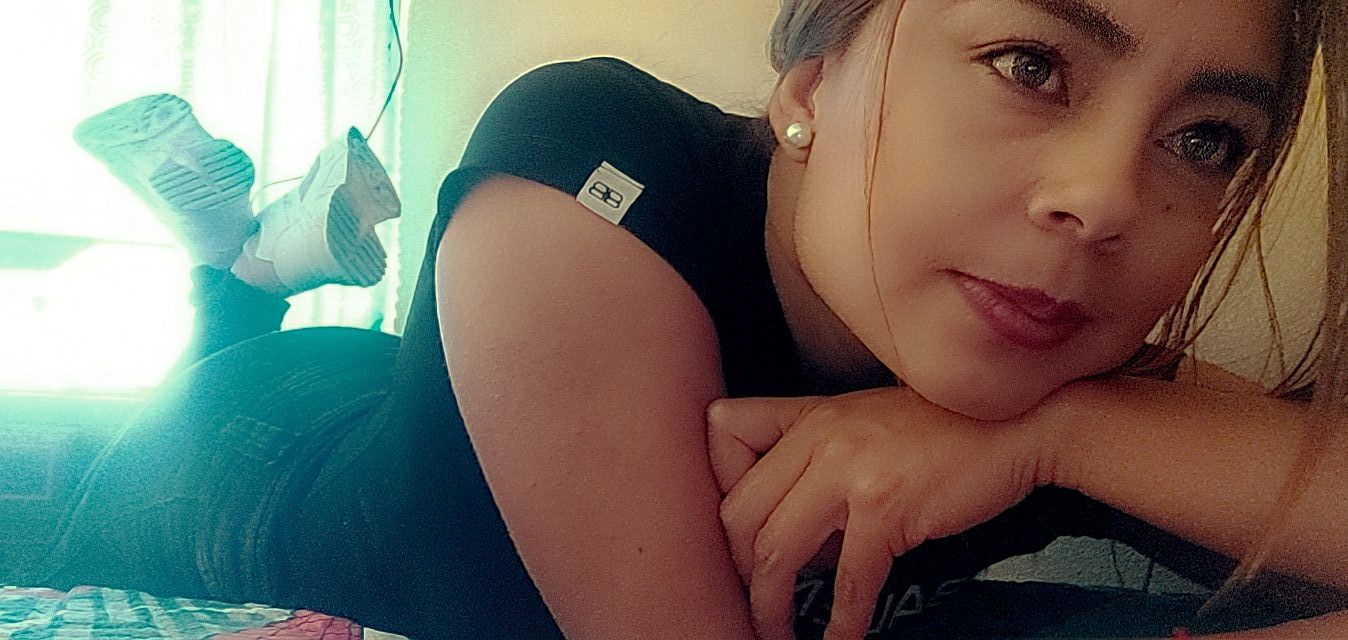 CELESTE BURBANO photo