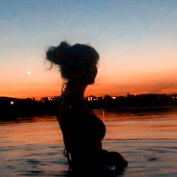 Amanda, a Norwegian OnlyFans Model, Strikes a Pose at Sunset