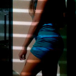 Onlyfans Model HARLEY SCOTT in Blue Dress