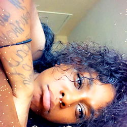 Merry Christmas: A Holiday Greeting from Lilly Bradshaw