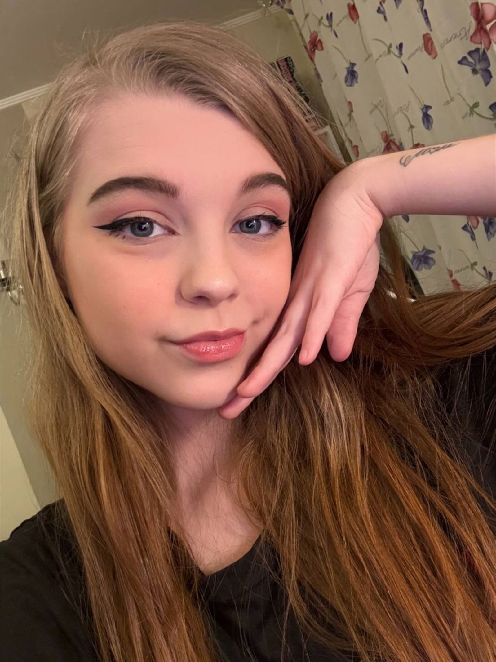 𝐀𝐧𝐧𝐚 photo