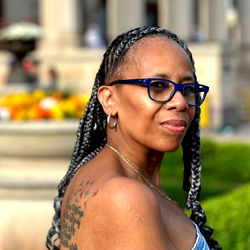 Bunny Cox, a Fashion-Forward Visionary