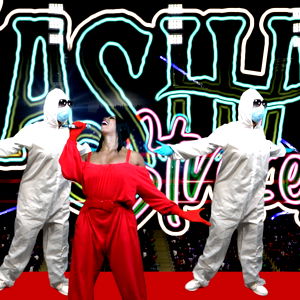 Sasha & Milk Strokes photo