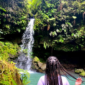 ๐ฆ๐ซถ๐ผ๐ค photo