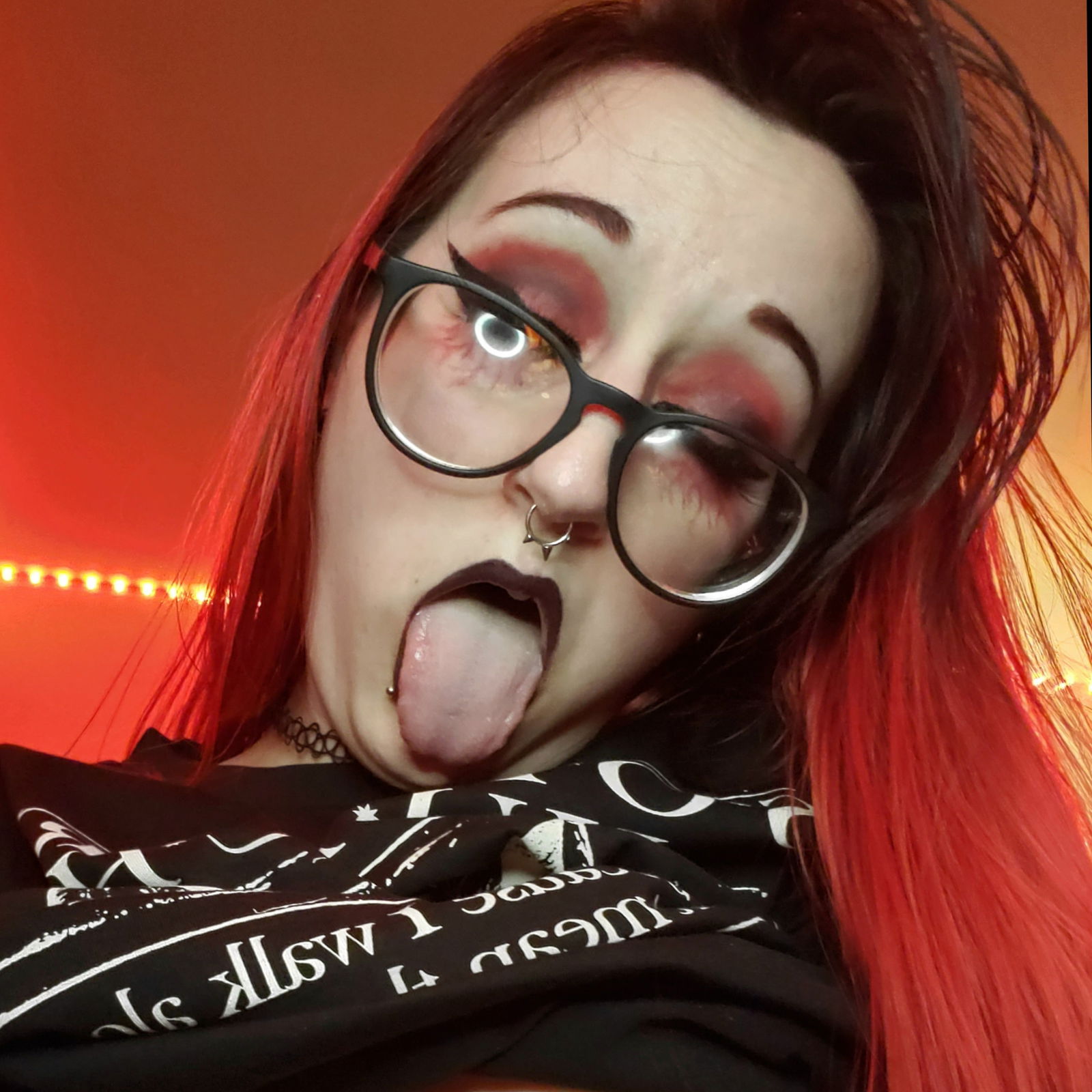 𖤐𝔱𝔥𝔦𝔠𝔨 𝔤𝔬𝔱𝔥 𝔠𝔶𝔟𝔢𝔯 𝔤𝔣𖤐 photo