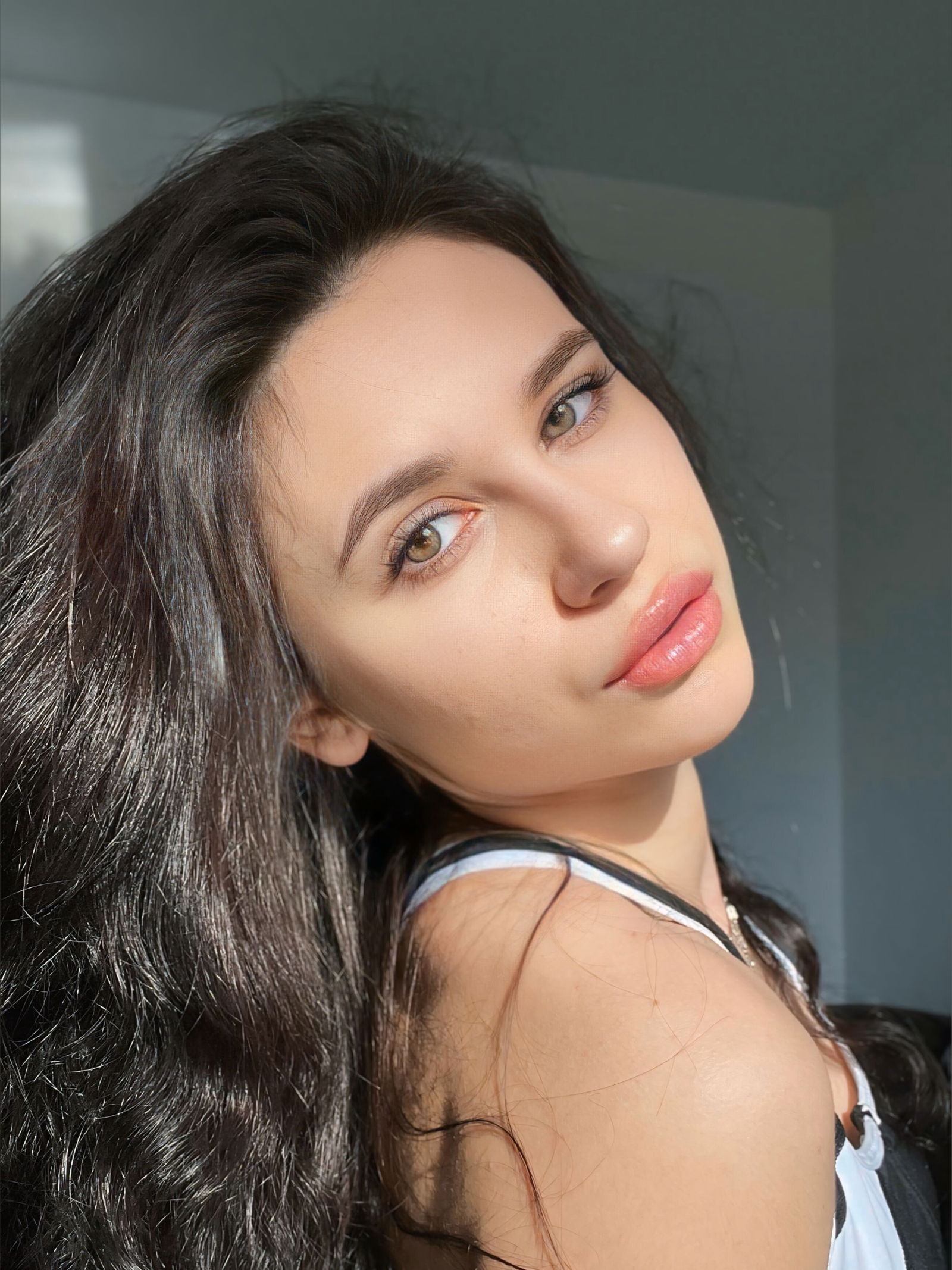 Mia Delish 🥥 photo