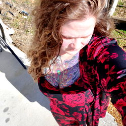 Arilyn's Outdoor Photoshoot