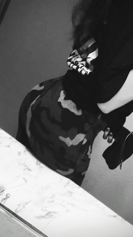 Abigail Hawthorne photo