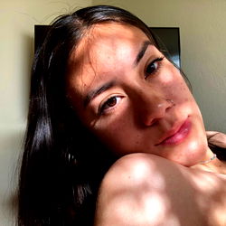 Ale Dulcey, OnlyFans Model with Red Lipstick, Shadows on Face