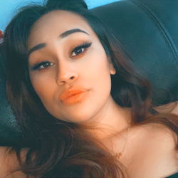 MsYvettee from Arizona: A Relaxing Moment