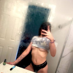 OnlyFans Model Akeno's Profile