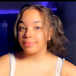 Aundreya Model Photo