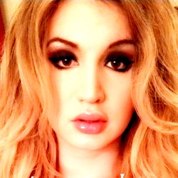 Kristi Lacroix photo