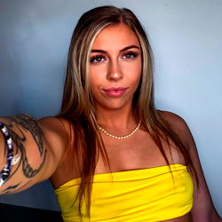 Aspen Rose - Instagram Model - Hot and Sexy