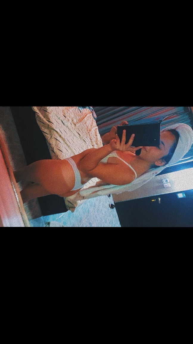 MiLii Ailen 🔥 photo