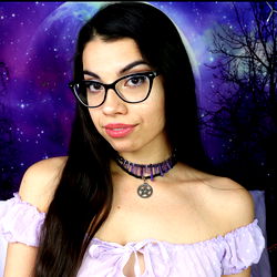 Samara's Secret Smut - The Moon!